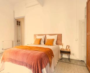 Bedroom of Flat for sale in  Barcelona Capital  with Heating, Private garden and Terrace