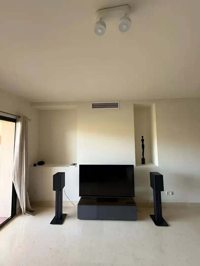 Apartament amb piscina en venda a Benahavís pueblo, imagen 5