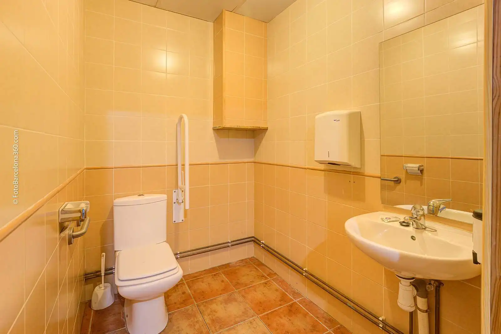 Bany de Edifici en venda en Bagà