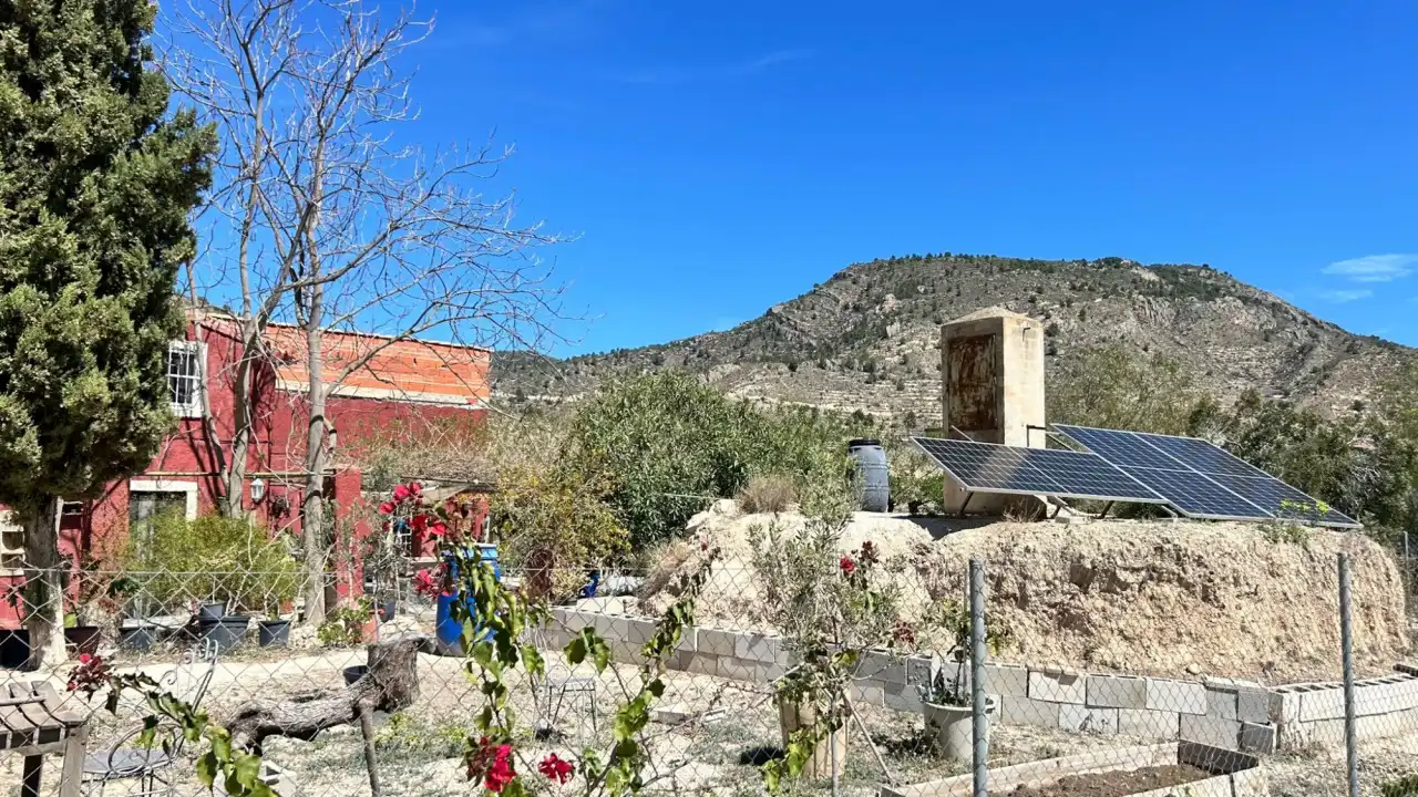 Haus mit Garten zum Verkauf in Relleu, imagen 9