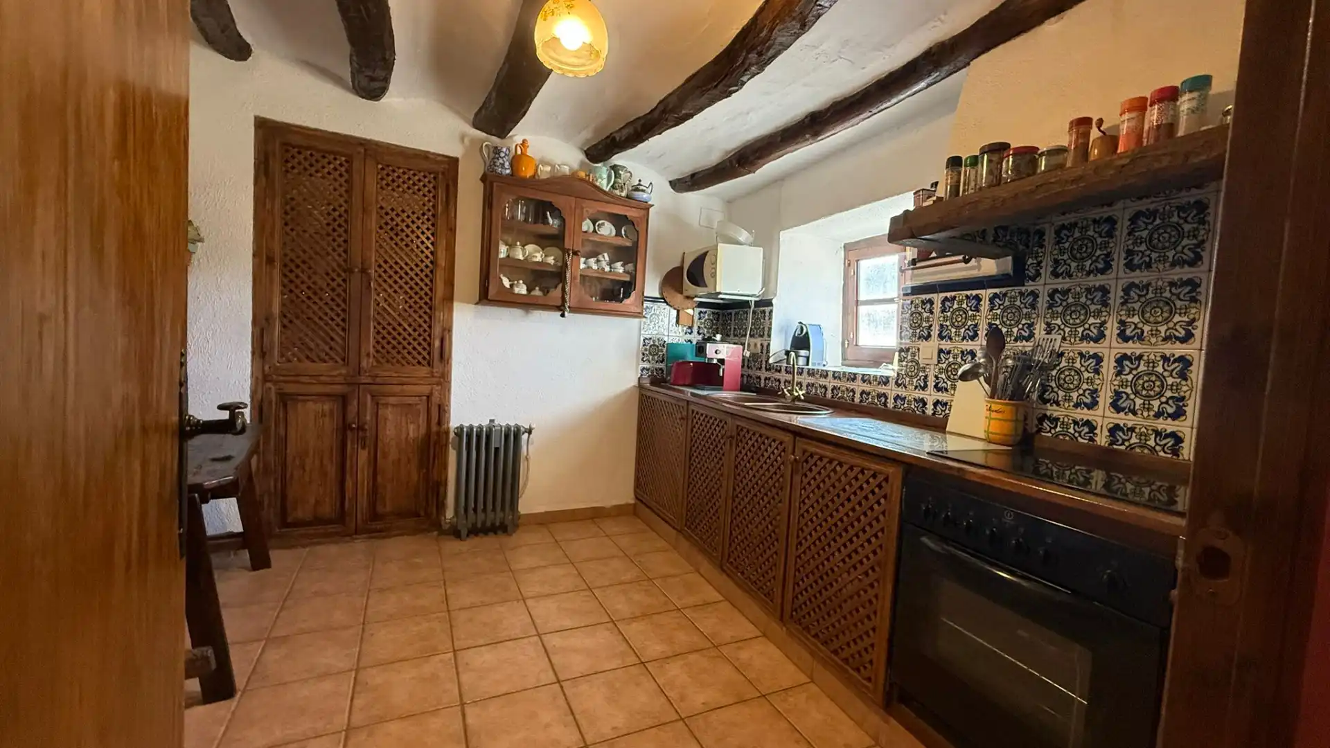 Cuina de Casa o xalet en venda en Castellote amb Terrassa, Traster i Moblat