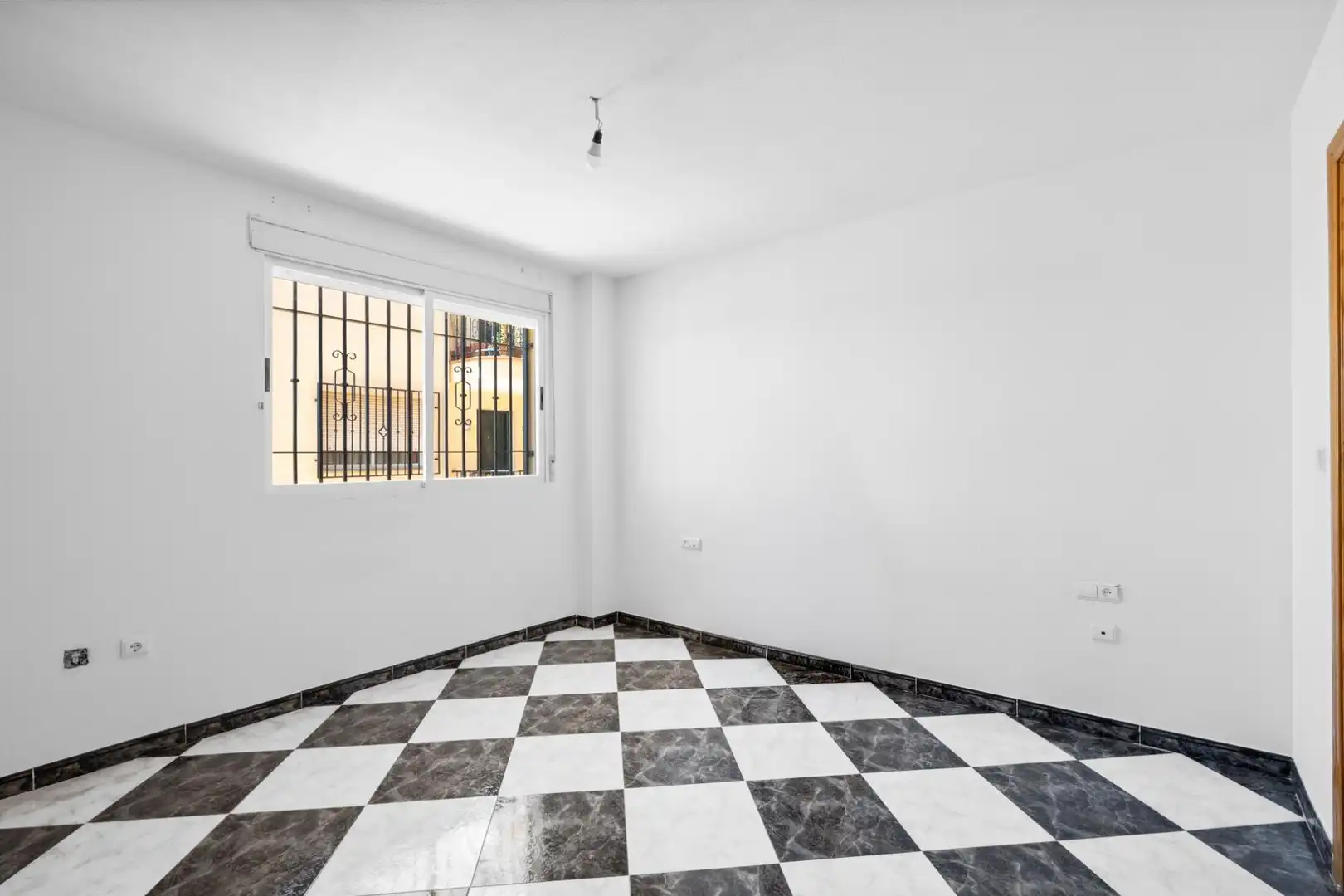 Habitación de Dúplex en venta en Atarfe con Trastero