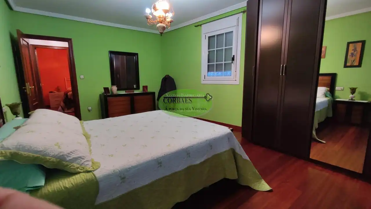 Dormitori de Casa o xalet en venda en Paderne de Allariz amb Calefacció, Jardí privat i Parquet