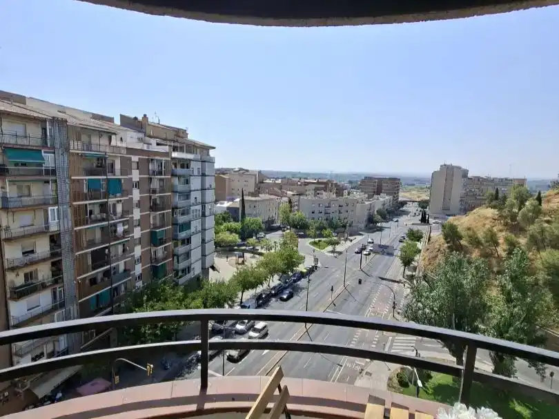 Exterior view of Flat for sale in  Lleida Capital  with Air Conditioner and Balcony