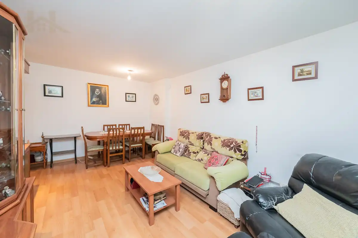 Living room of Flat for sale in Pinto  with Air Conditioner, Heating and Storage room