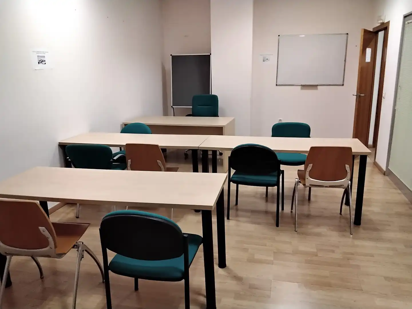 Geschaftsraum zur Miete in Calle Luis Álvarez Lencero, Pedanías de Badajoz