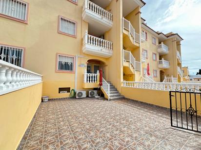 Exterior view of Apartment for sale in Orihuela  with Air Conditioner and Swimming Pool
