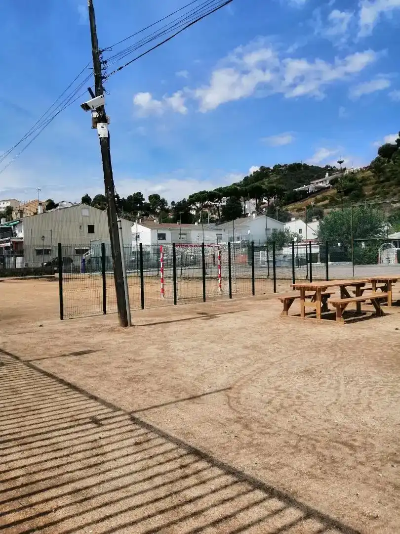 Aparcament de Casa o xalet en venda en Santa Susanna amb Aire condicionat i Piscina