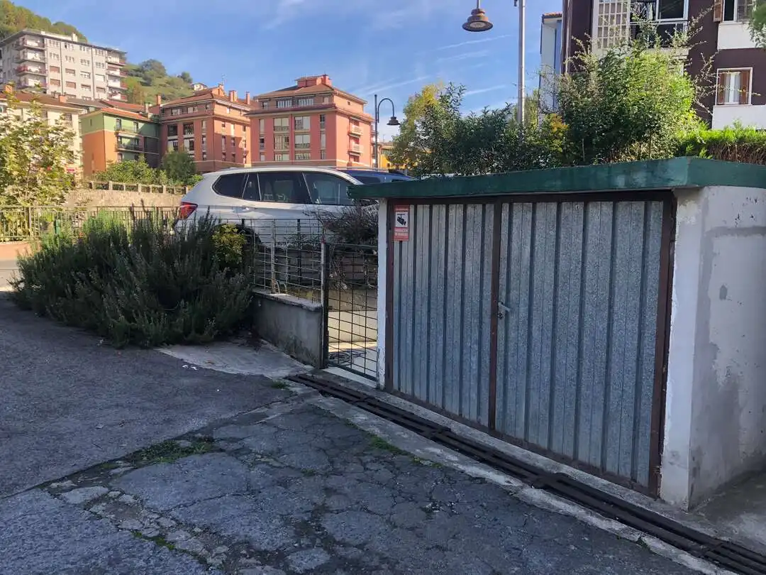 Aparcament de Casa adosada en venda en Ibarra, Gipuzkoa