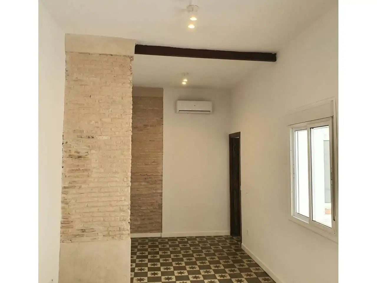 Wohnung zur Miete in Sevilla mit Klimaanlage