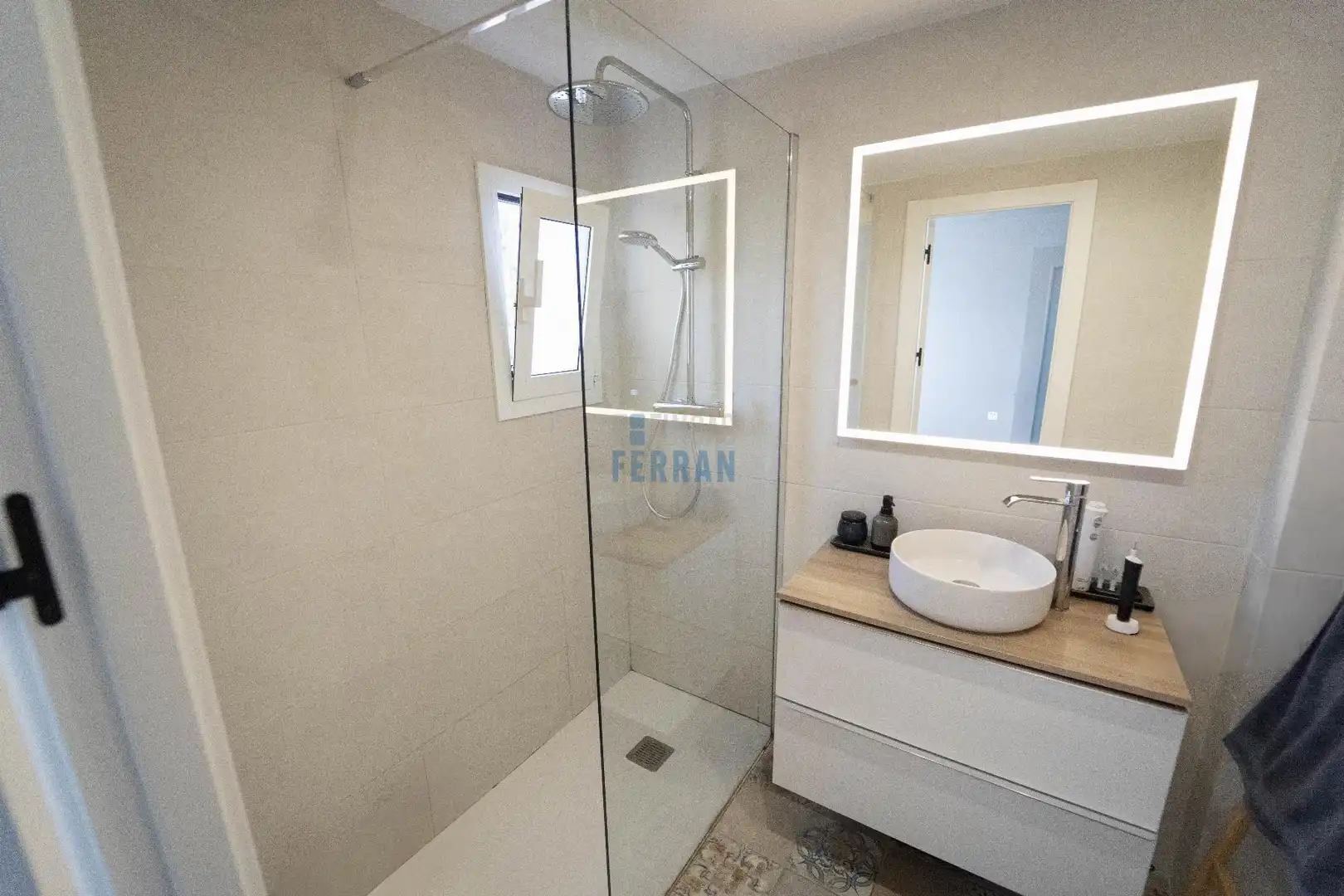 Piso en venta en Sanfeliu