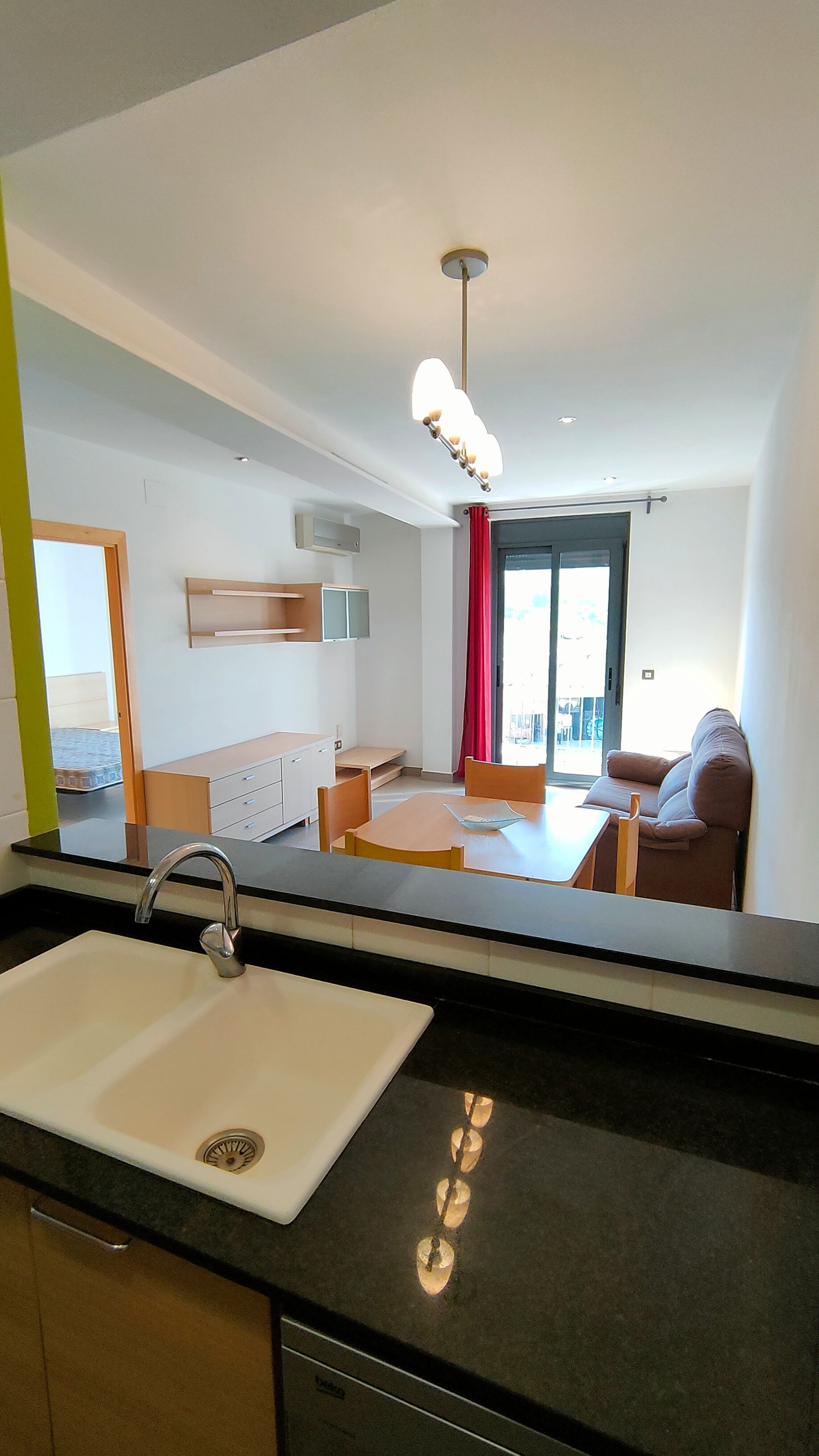 Sala d'estar de Pis de lloguer en Manresa amb Calefacció, Moblat i Internet