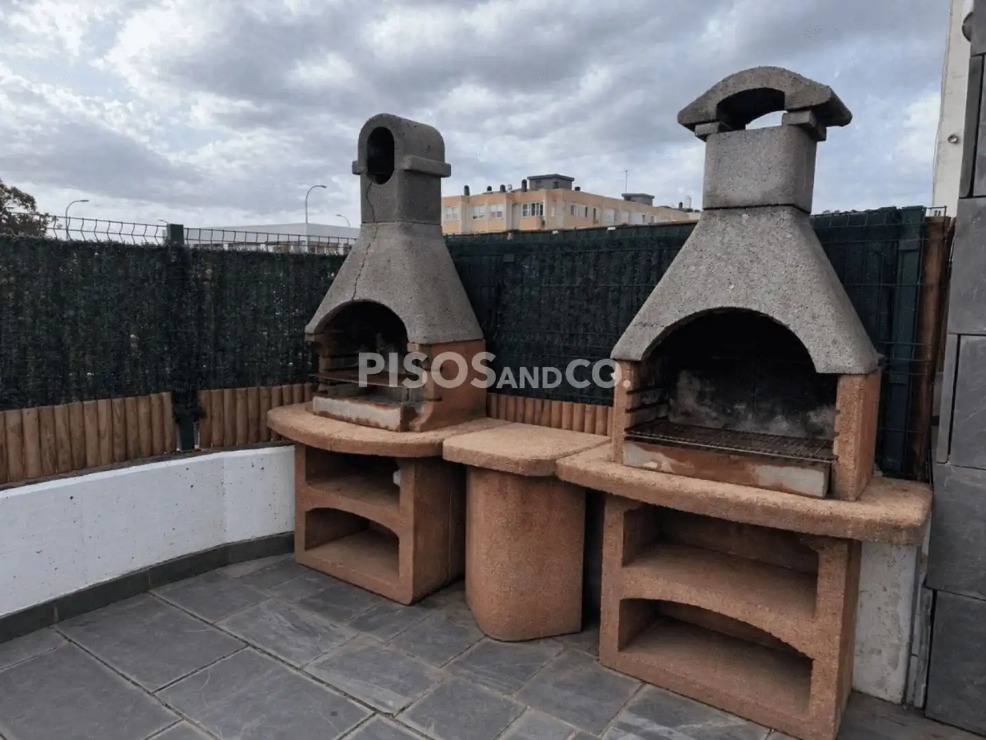 Terrassa de Pis en venda en Oleiros amb Calefacció, Terrassa i Traster