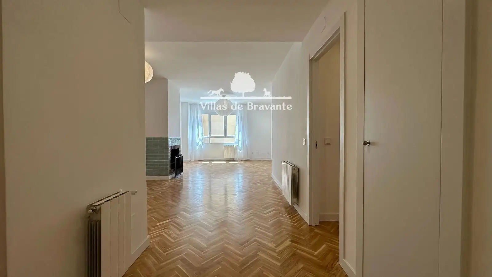 Sala d'estar de Pis de lloguer en San Lorenzo de El Escorial amb Aire condicionat, Calefacció i Parquet