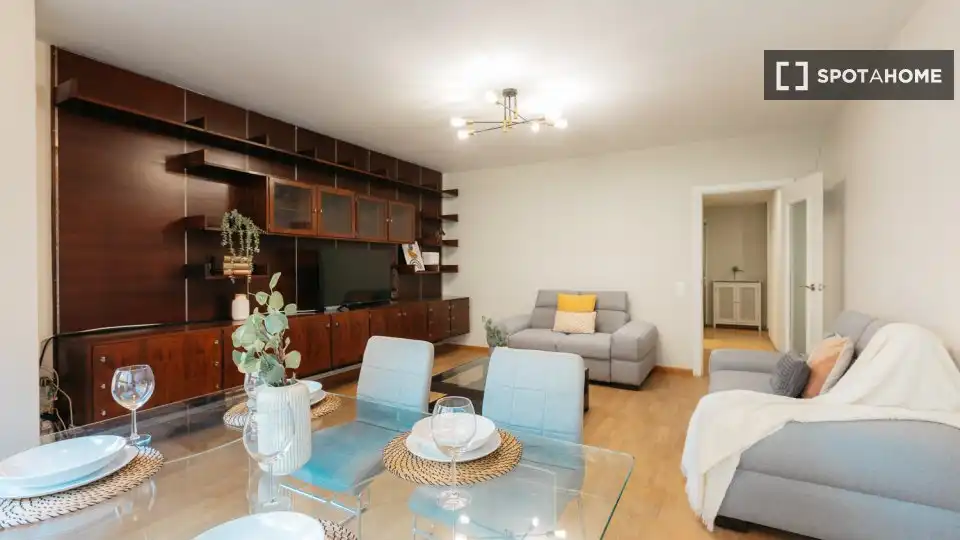 Sala de estar de Piso de alquiler en Valencia con Aire acondicionado, Calefacción y Amueblado