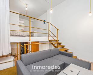 Sala d'estar de Planta baixa en venda en  Barcelona Capital amb Moblat