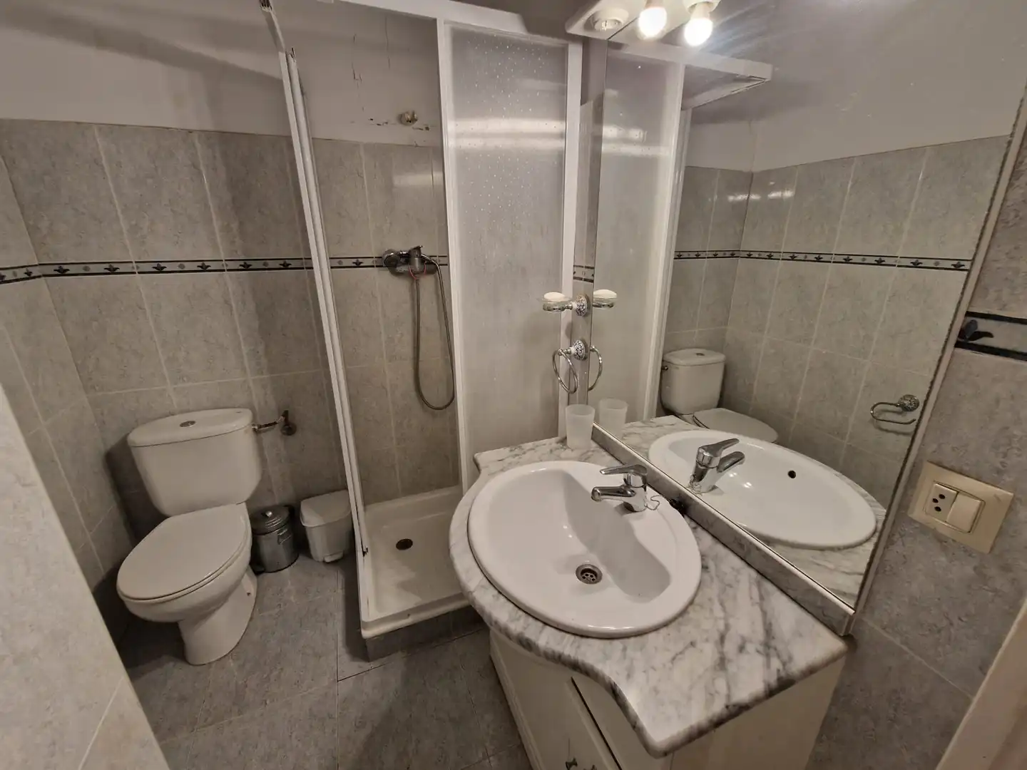 Casa con jardín en venta en Carrer Santa Llogaia, imagen 9