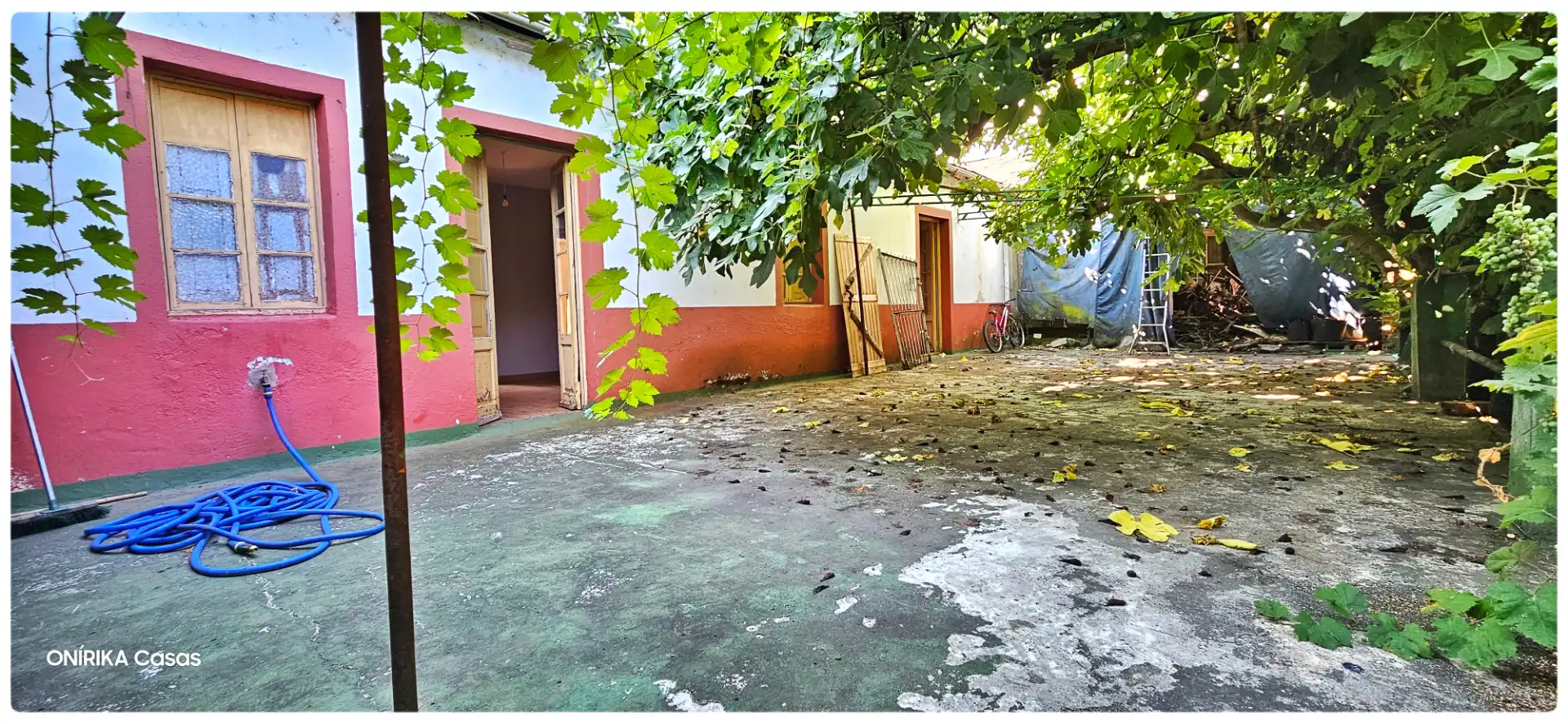 Vista exterior de Casa o chalet en venta en A Rúa  con Jardín privado, Terraza y Trastero