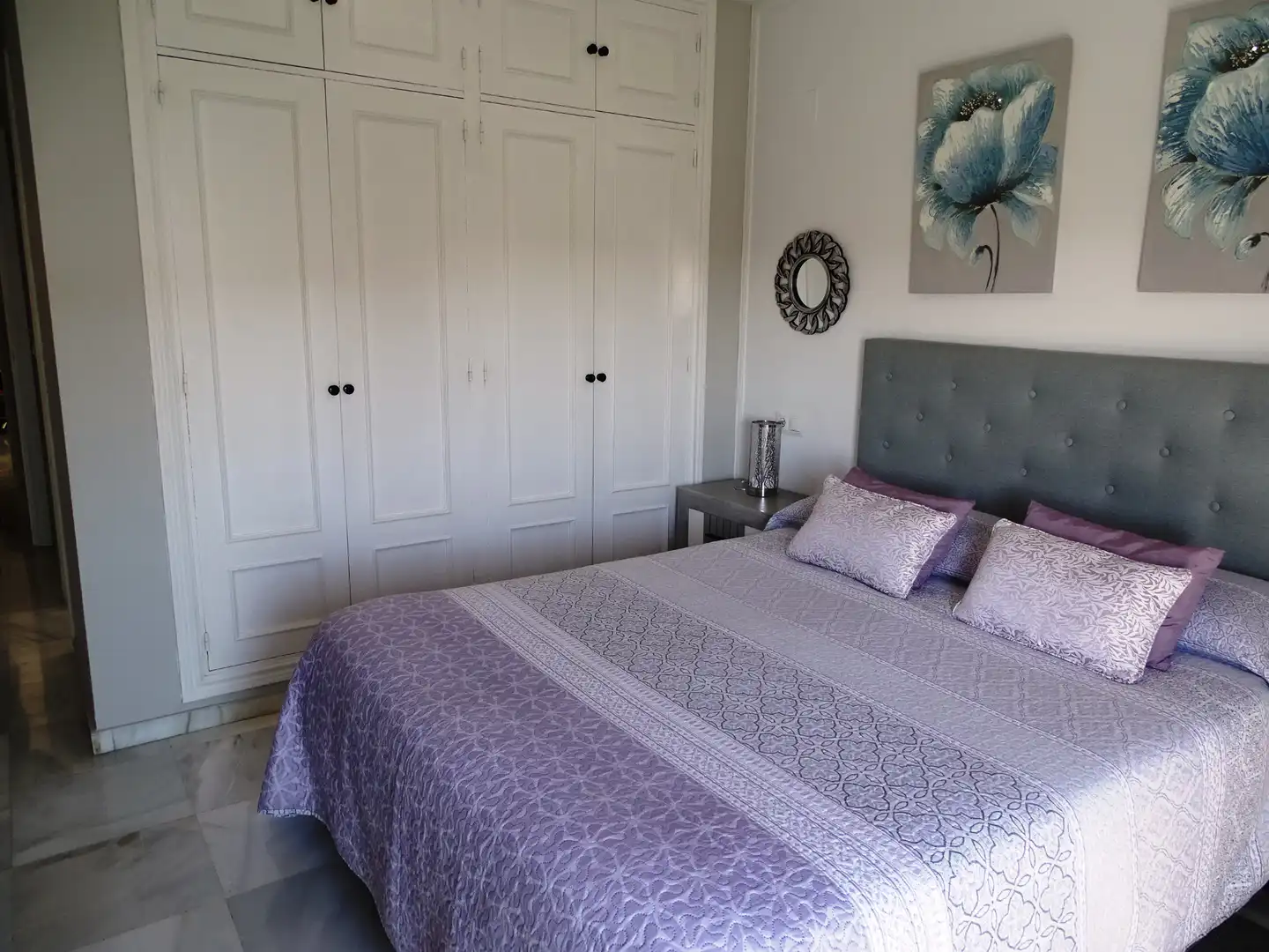 Habitación de Casa adosada en venta en Rincón de la Victoria con Aire acondicionado, Calefacción y Jardín privado