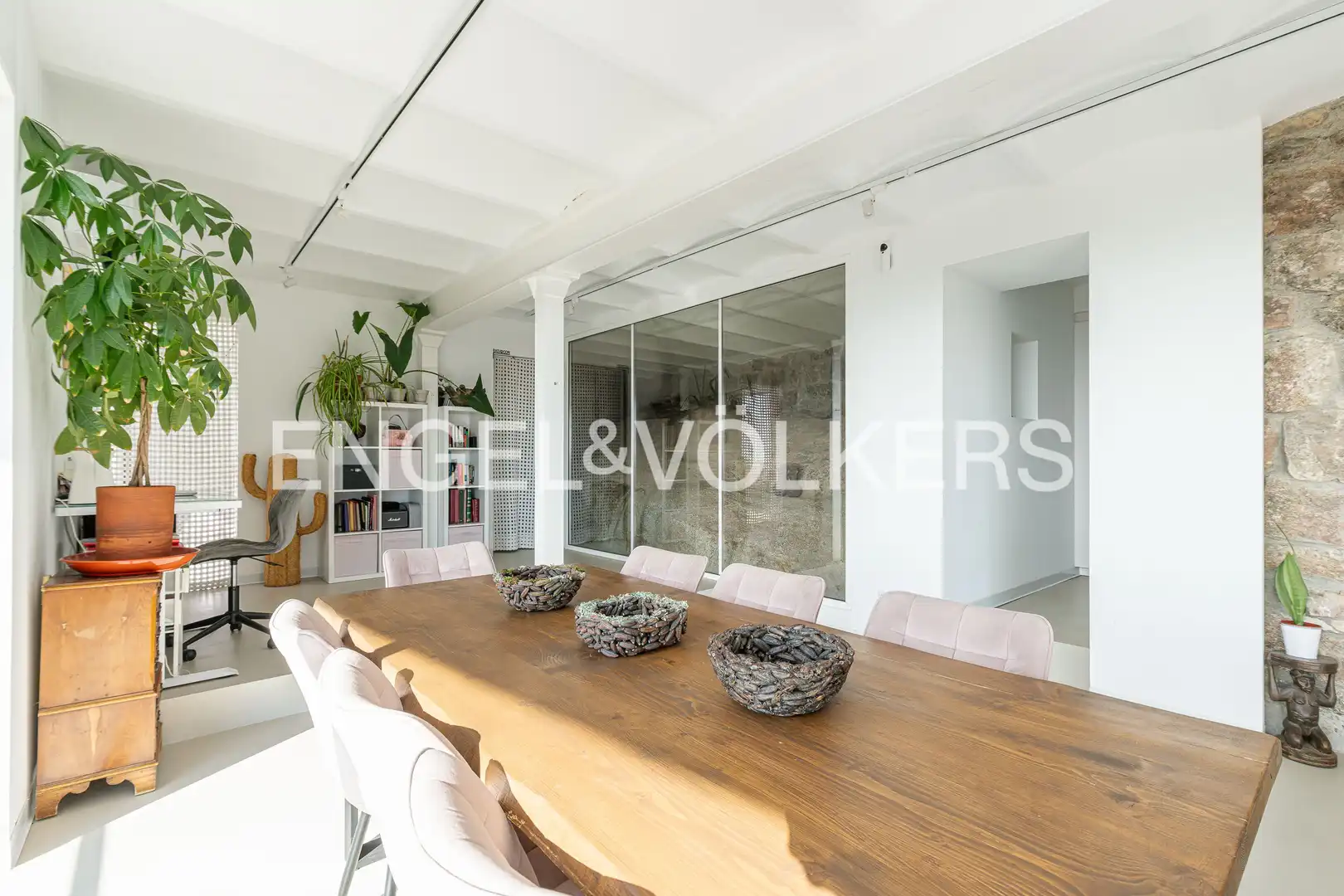 Dining room of Houses for sale in Hoyo de Manzanares  with Air Conditioner, Heating and Private garden