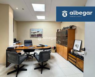 Premises for sale in  Valencia Capital  with Air Conditioner