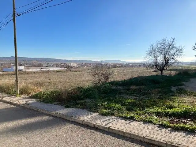 Residential land for sale in Almansa