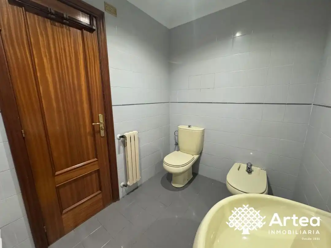 Wohnung zur Miete in Epaltzaren Alargunaren Kalea, Casco Viejo
