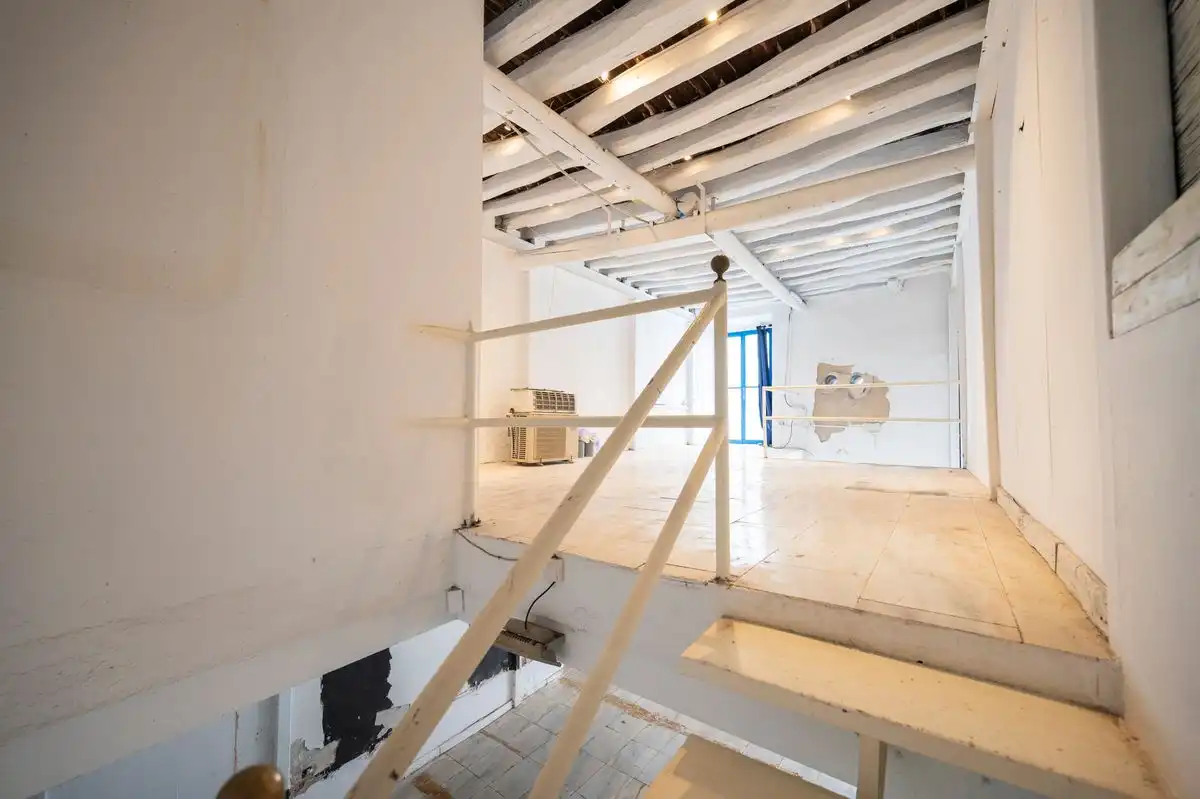 Local comercial en venta en Carrer Enmig, imagen 8