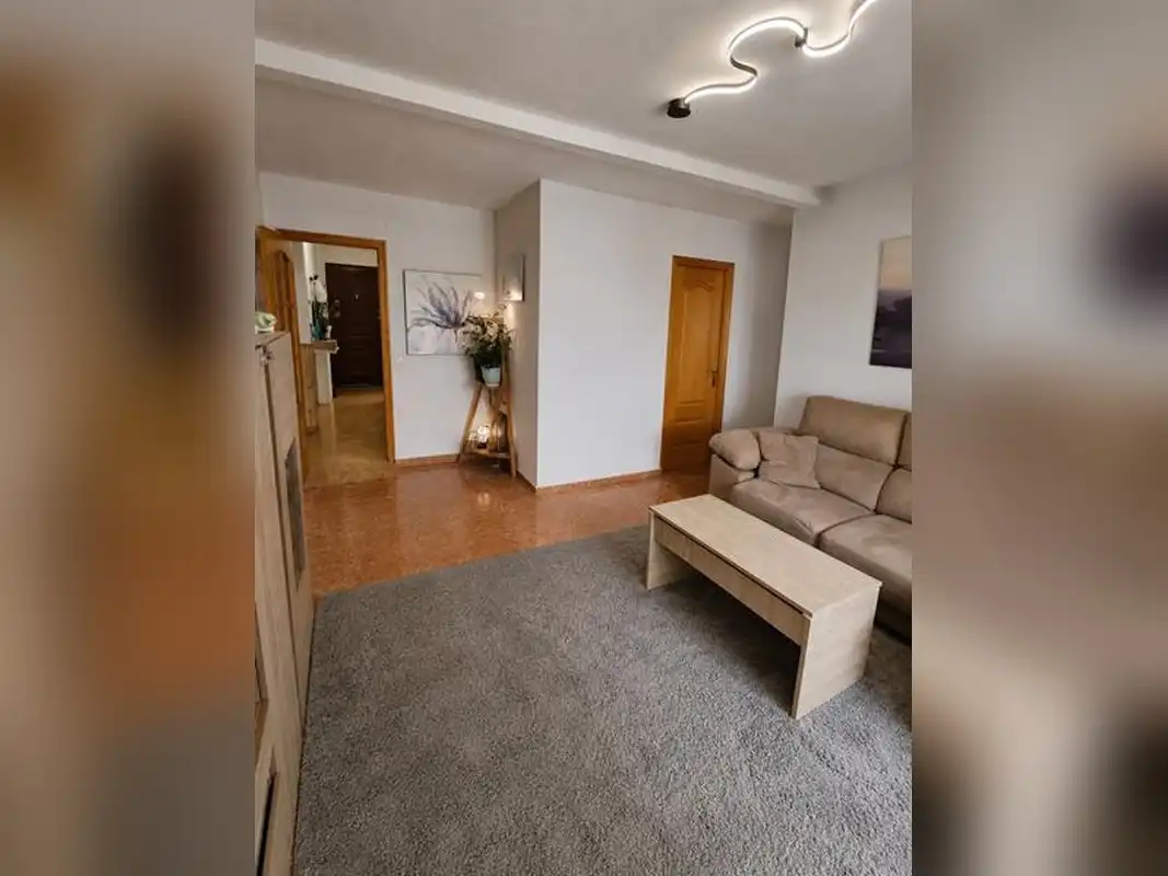 Sala de estar de Piso en venta en Estepona con Aire acondicionado, Calefacción y Terraza