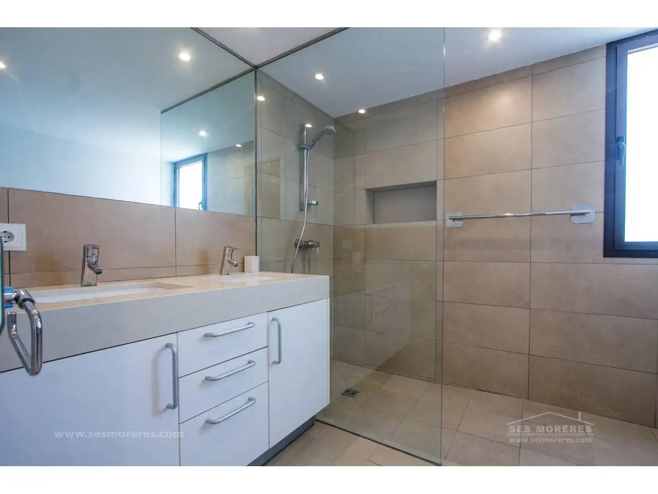 Baño de Casa o chalet en venta en Ciutadella de Menorca con Aire acondicionado, Terraza y Piscina