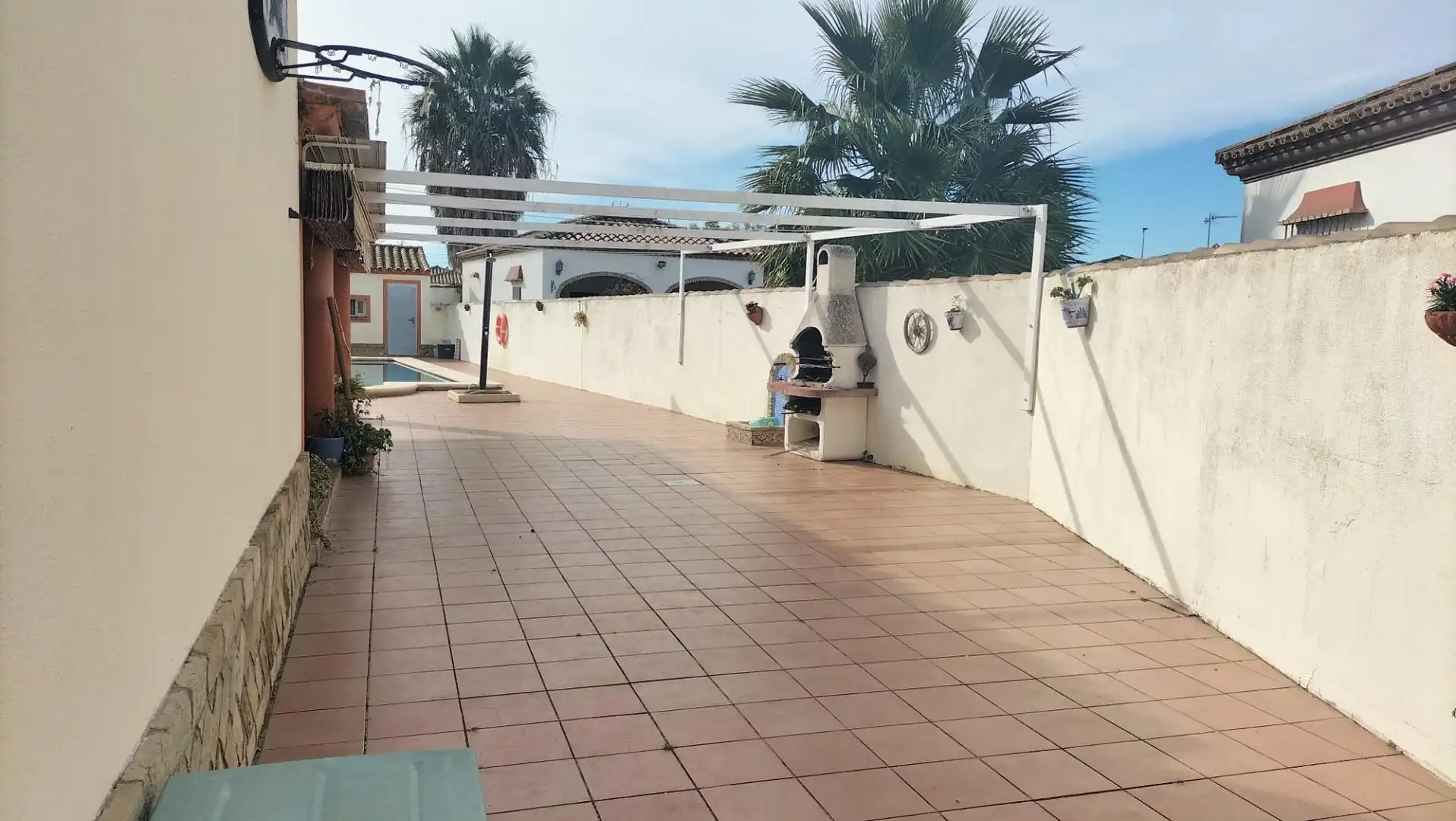 Swimming pool of Houses for sale in Chiclana de la Frontera  with Air Conditioner, Terrace and Swimming Pool