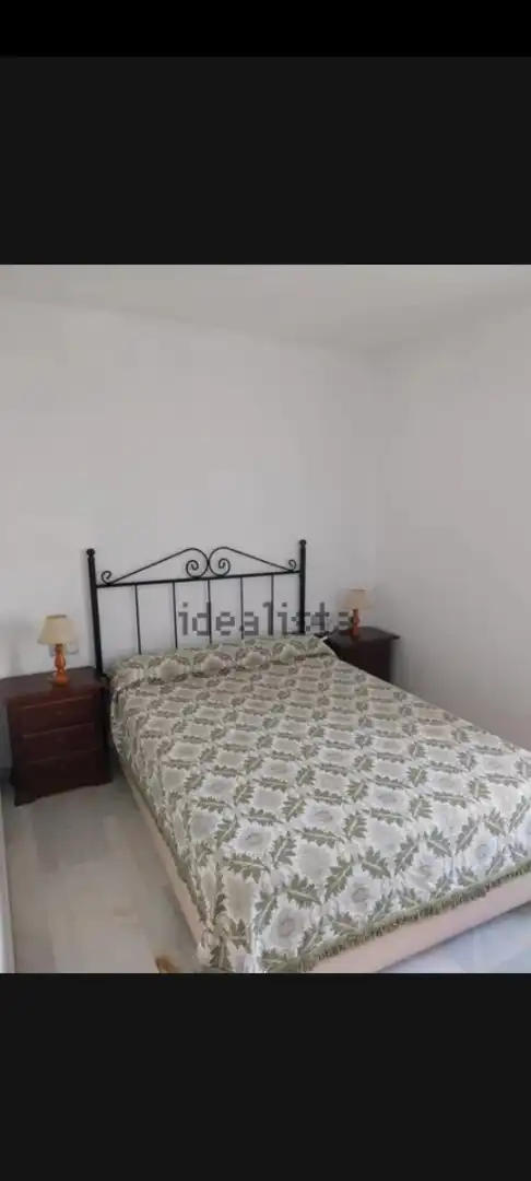 Habitación de Piso de alquiler en Benalmádena con Amueblado