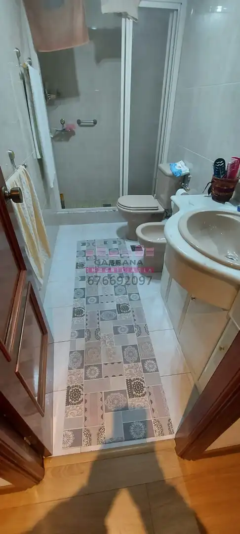 Flat for rent in Rúa Travesía de Vigo, Travesía de Vigo - San Xoán