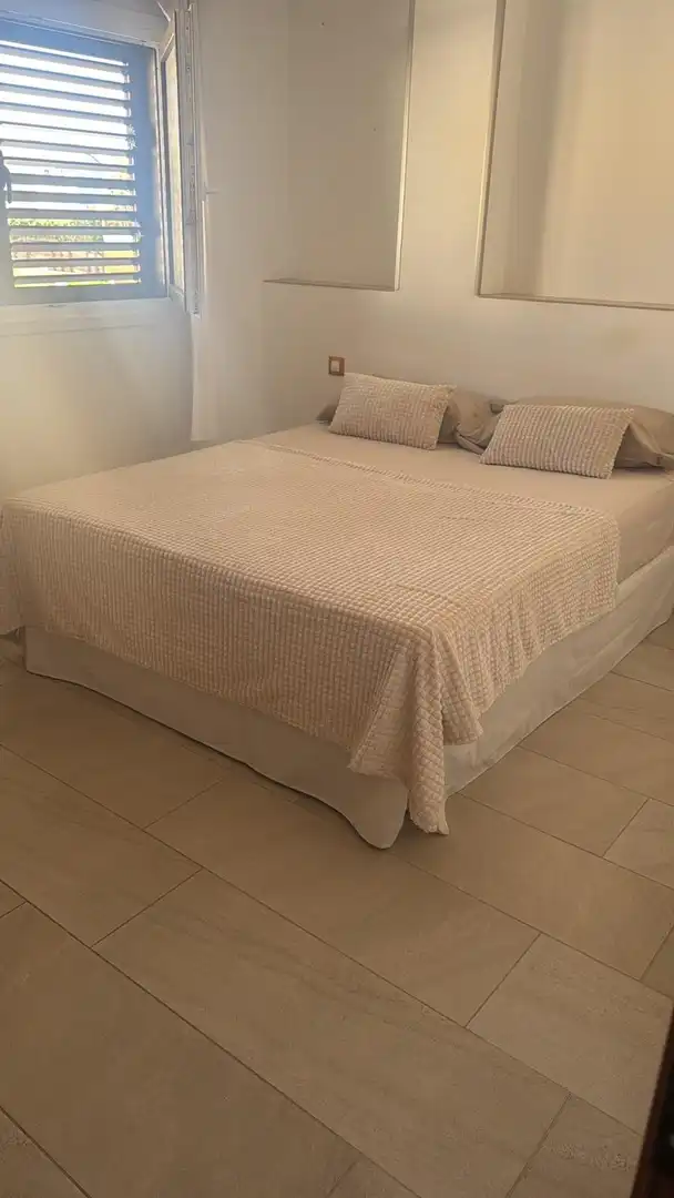 Habitación de Piso de alquiler en Telde con Terraza y Amueblado