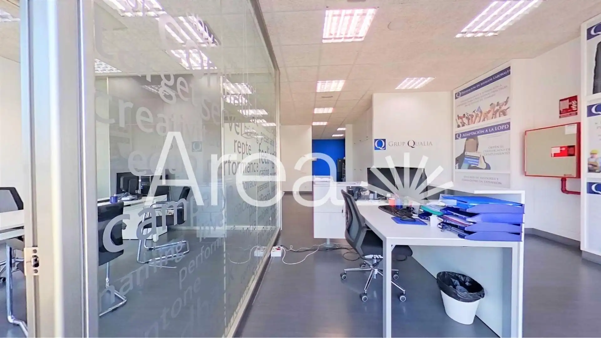 Office for sale in Mataró  with Air Conditioner and Heating