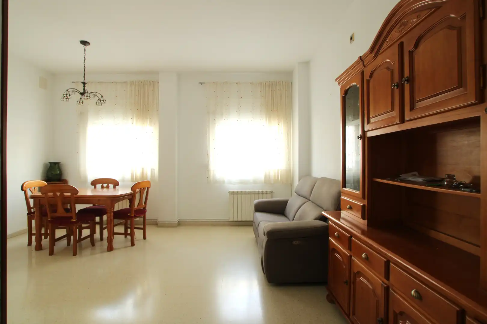 Wohnzimmer von Erdgeschoss zum Verkauf in Argentona mit Heizung und Möbliert