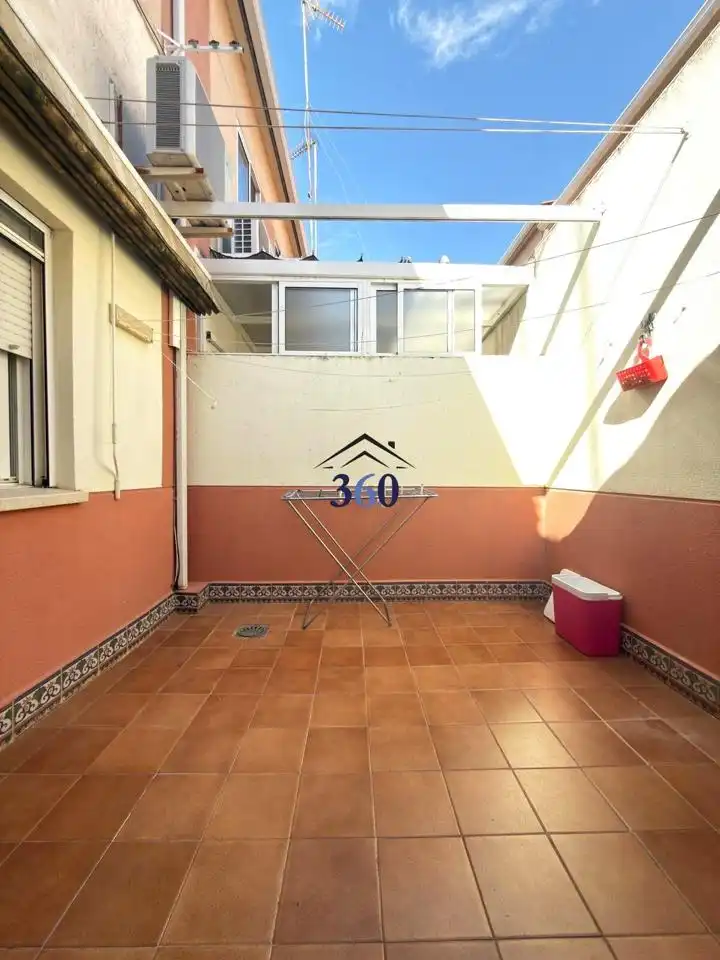Terrasse von Haus oder Chalet zur Miete in Cáceres mit Klimaanlage