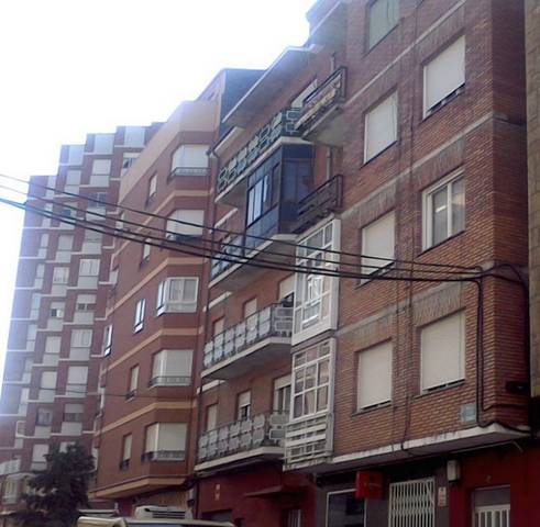 Trastero en Venta en Sitio Numancia en Centro