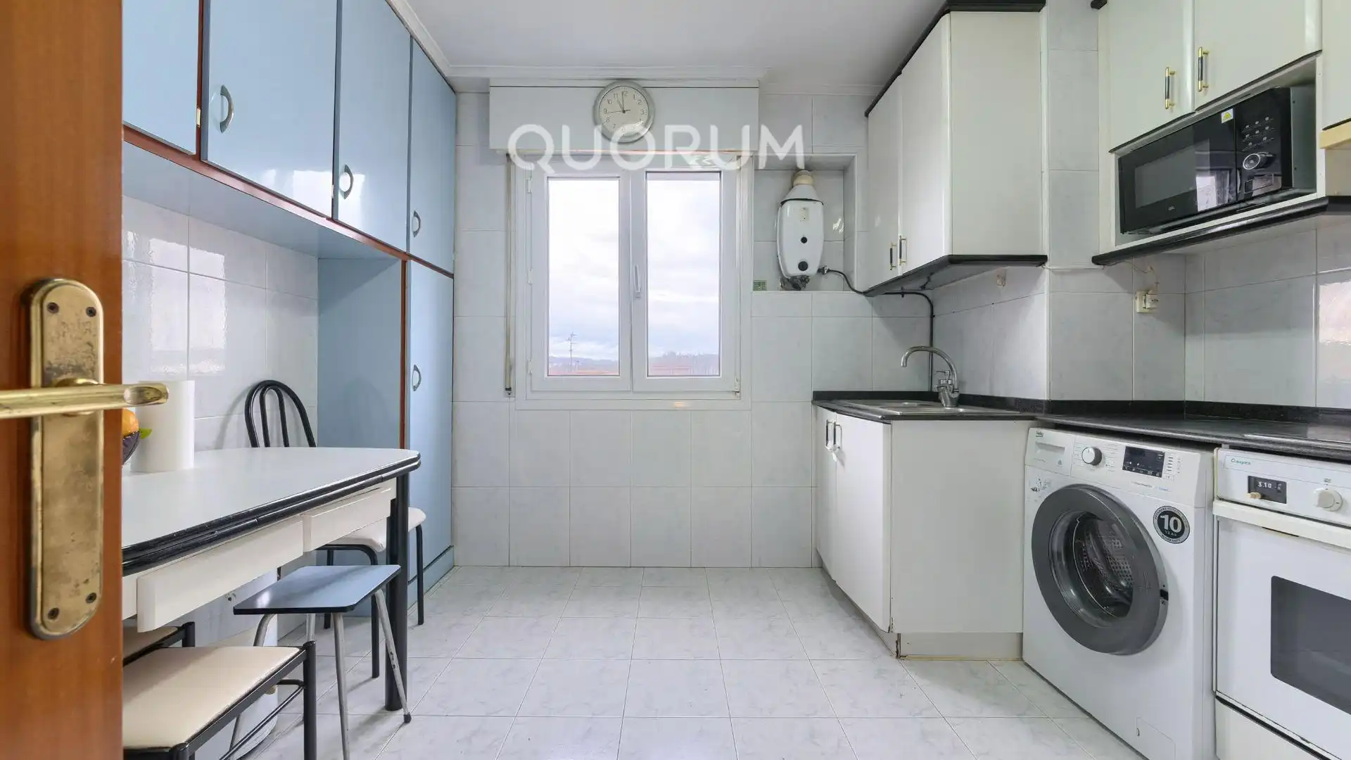 Kitchen of Flat for sale in Barakaldo   with Furnished and Balcony