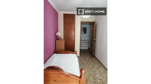 Foto 2 de Habitació a La Constitución - Canaleta, Mislata