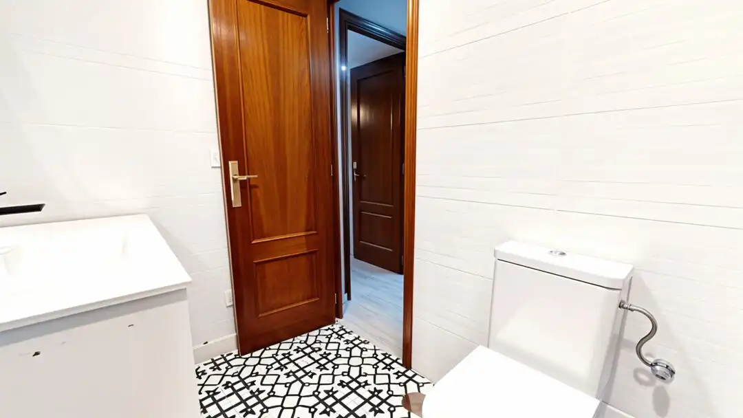 Bany de Pis en venda en Madrid amb Aire condicionat i Calefacció
