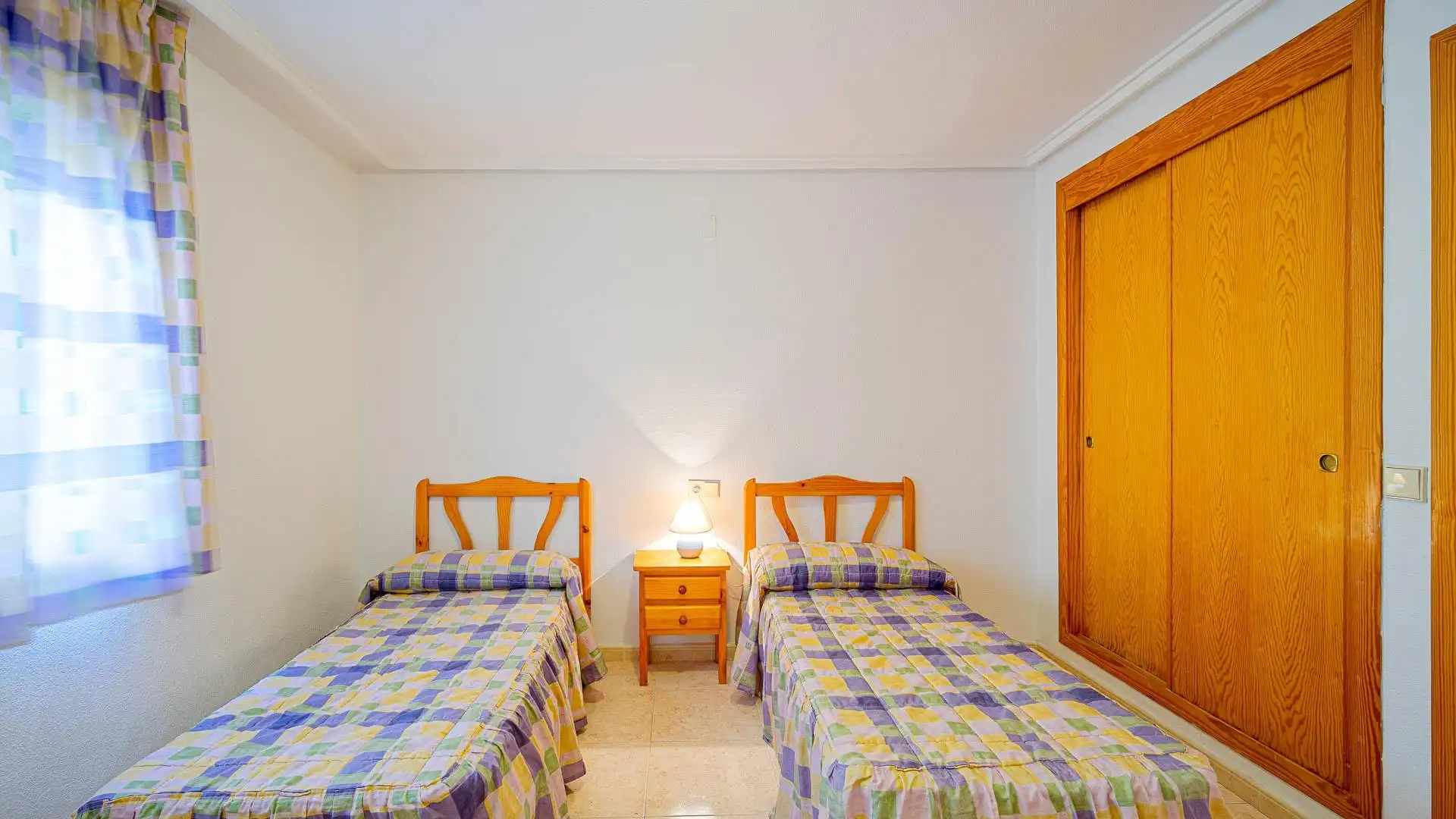Dormitori de Àtic en venda en Torrevieja amb Terrassa, Moblat i Piscina comunitària
