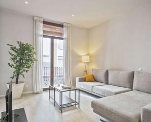 Living room of Apartment to share in  Barcelona Capital  with Air Conditioner and Terrace