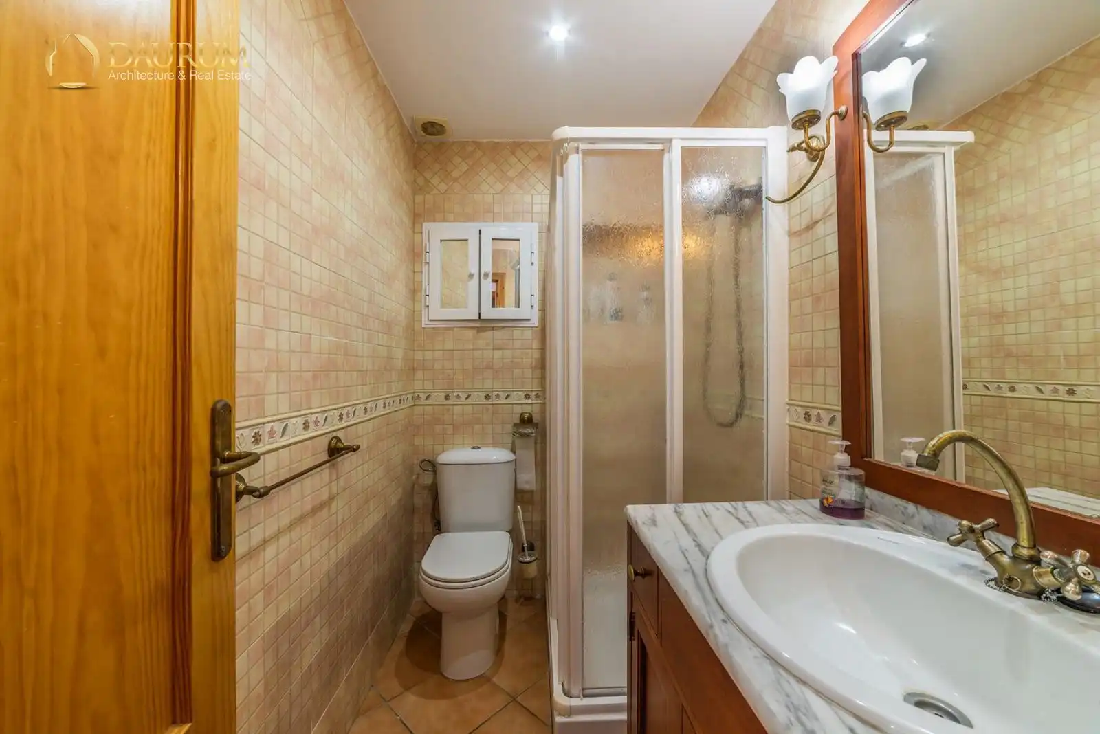 Badezimmer von Wohnung zum Verkauf in Almonte mit Klimaanlage, Heizung und Terrasse
