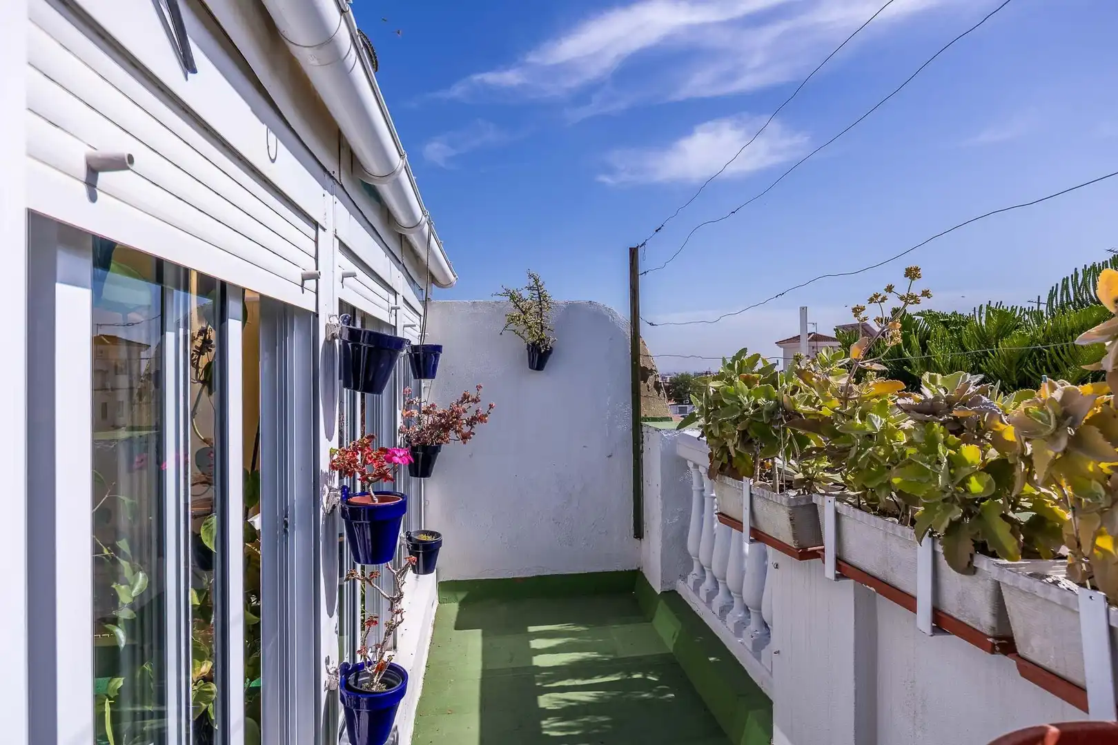 Balcony of Detached homes for sale in Mairena del Aljarafe  with Air Conditioner, Private garden and Terrace