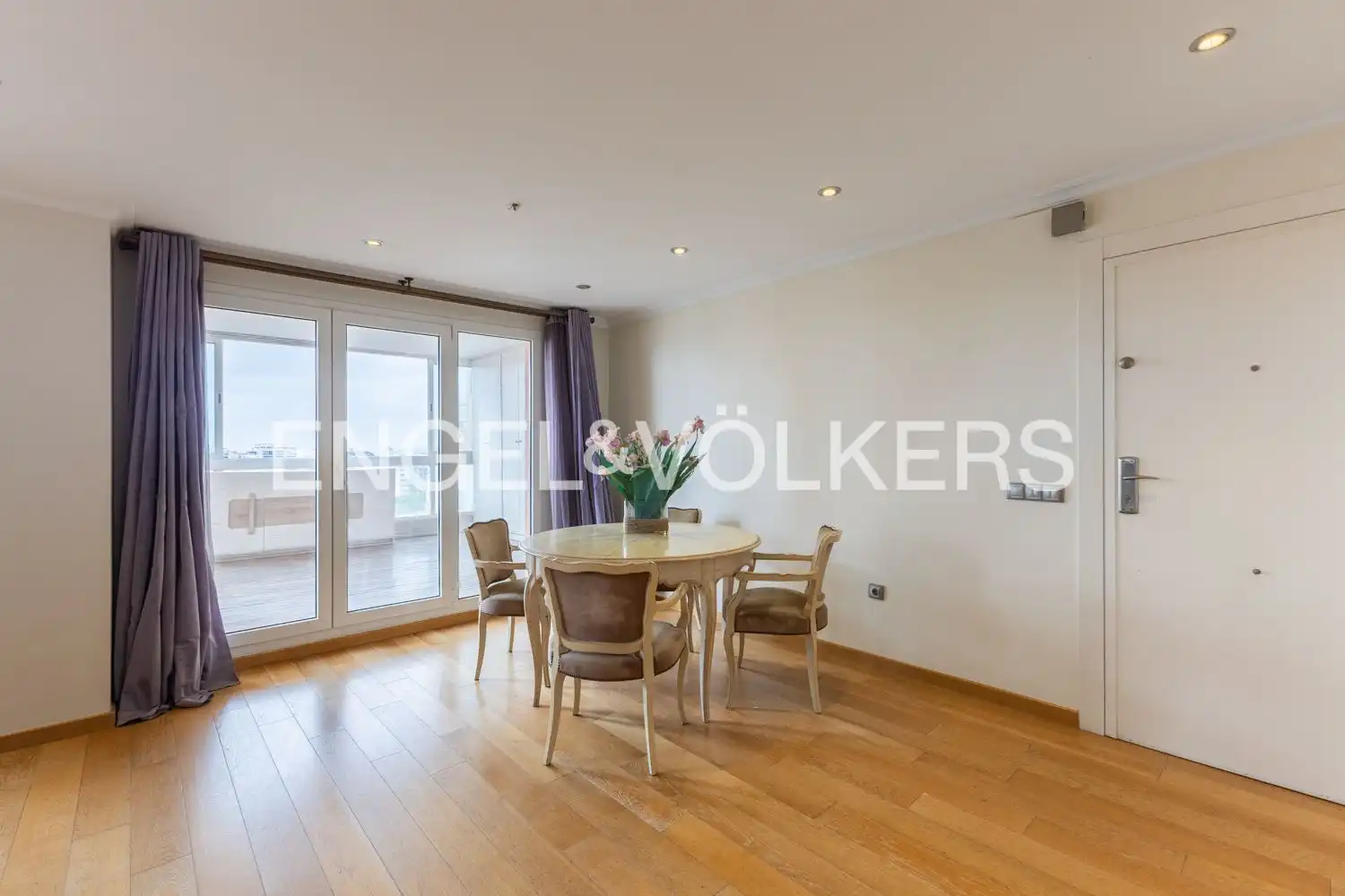 Comedor de Piso en venta en Valencia con Aire acondicionado, Calefacción y Parquet
