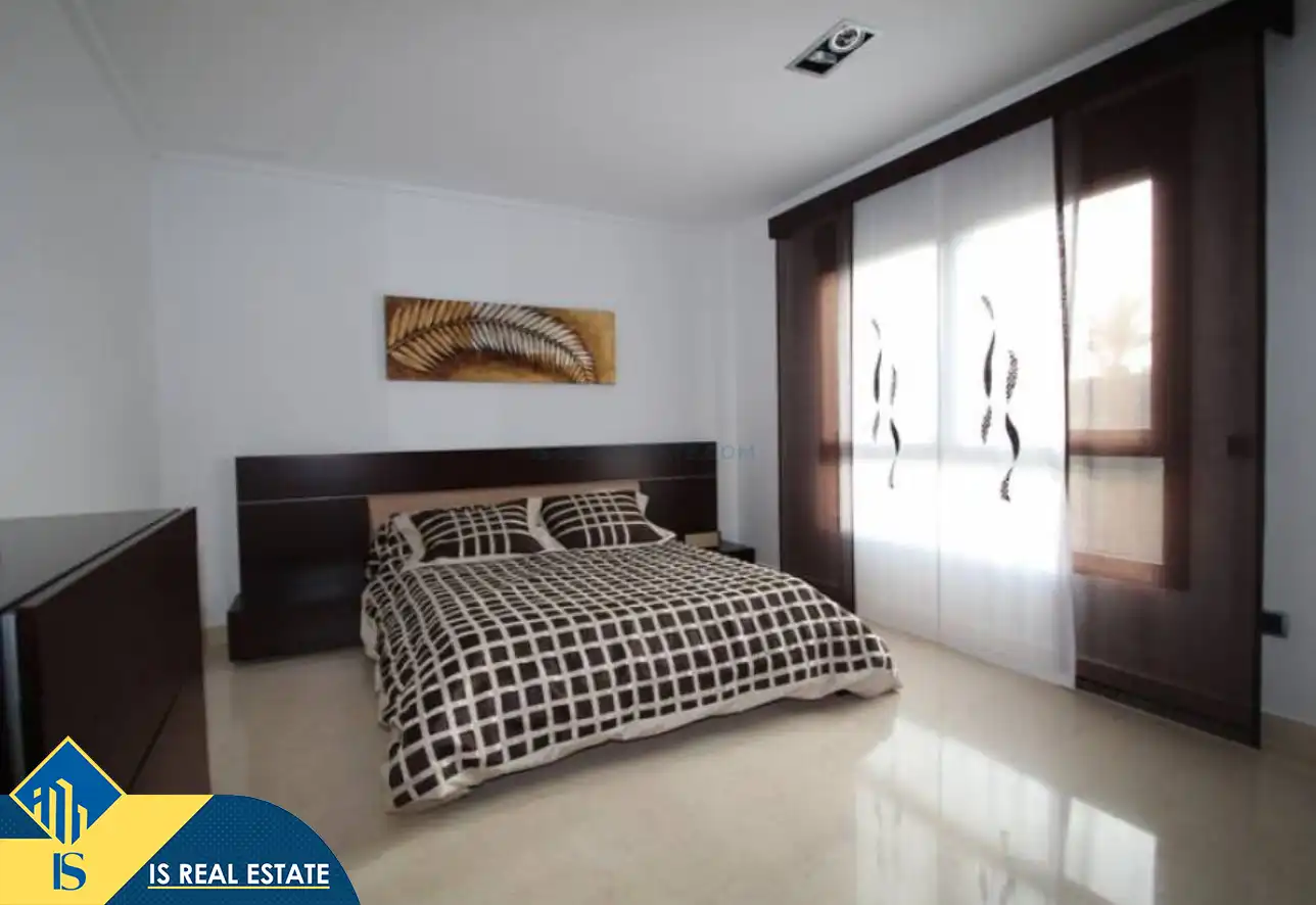 Habitación de Casa o chalet de alquiler en Orihuela con Aire acondicionado, Calefacción y Jardín privado