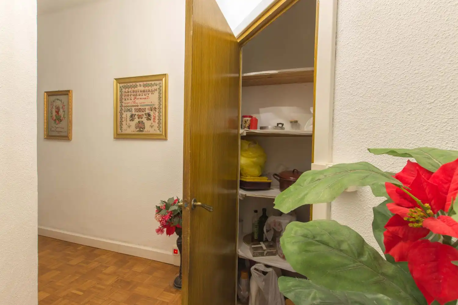 Flat for sale in  Pamplona / Iruña  with Heating and Balcony