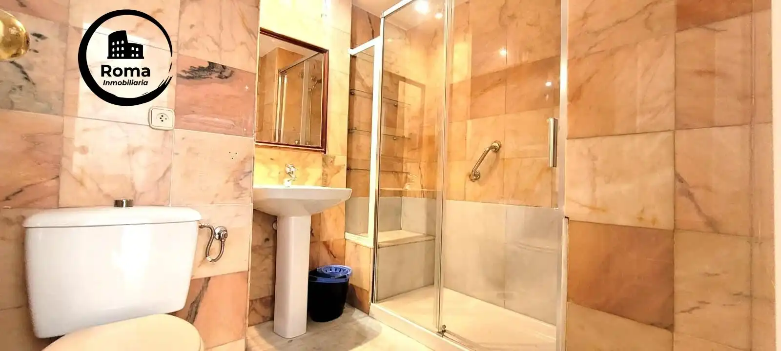 Baño de Casa o chalet en venta en Granada con Aire acondicionado, Calefacción y Terraza