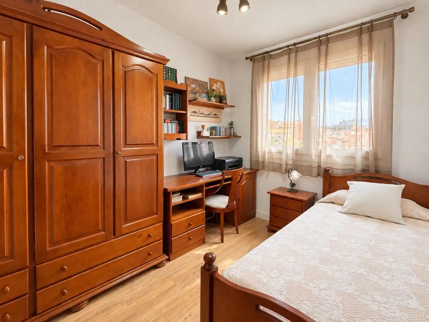 Bedroom of Flat for sale in Centre - Sant Oleguer